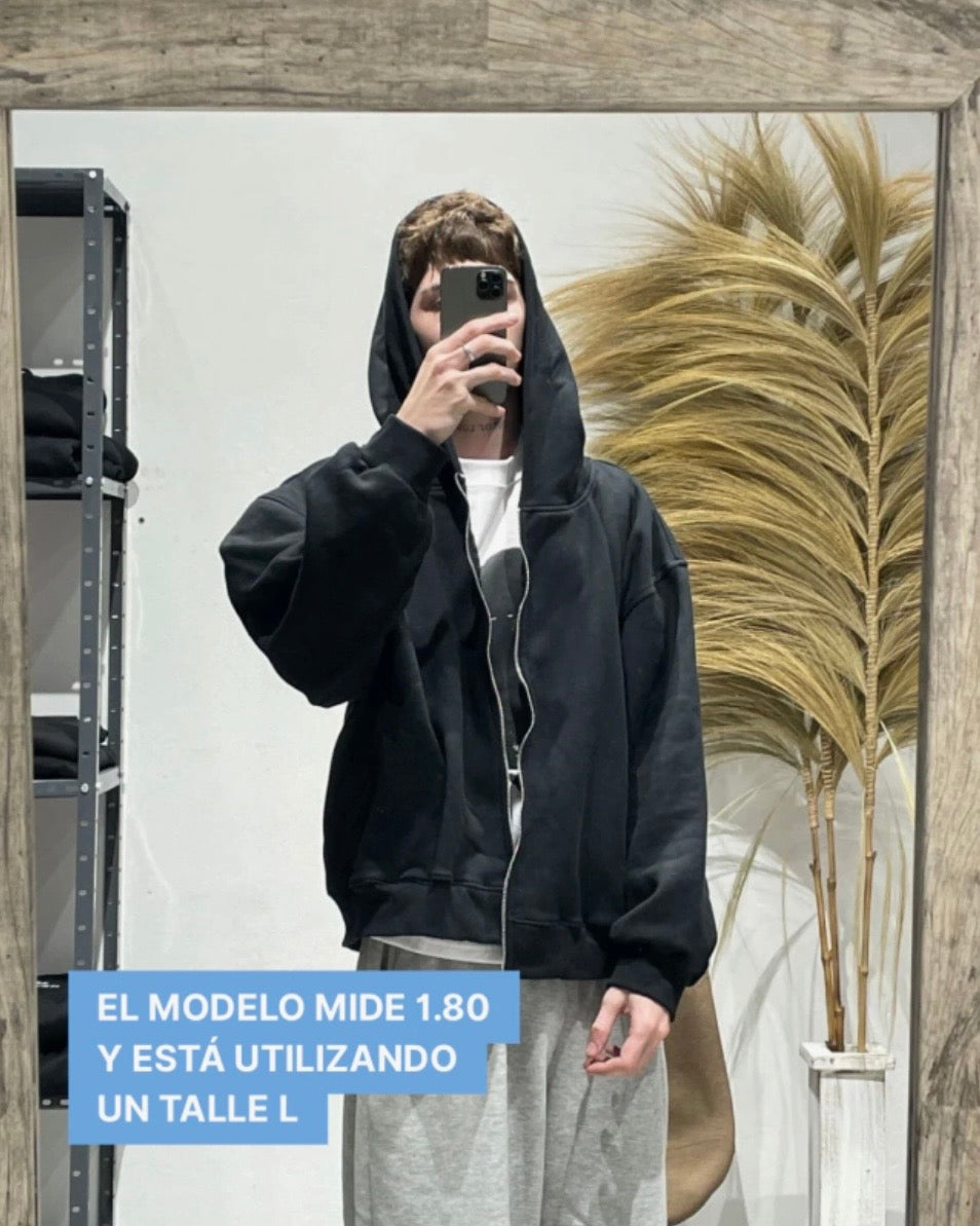 Campera Regular Negra