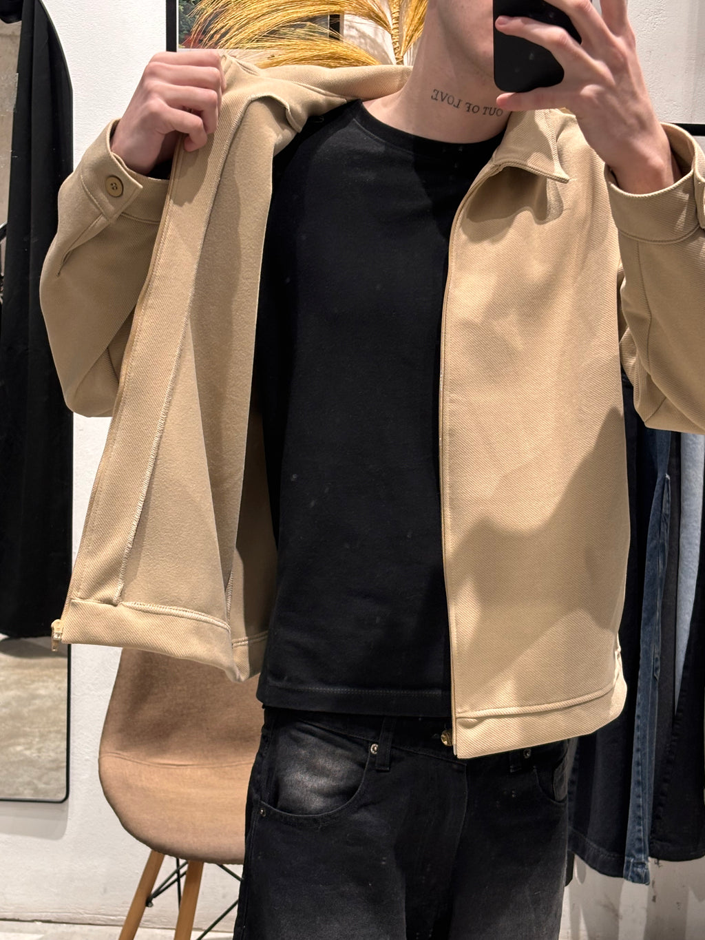 Campera Minimalista Valentino Beige