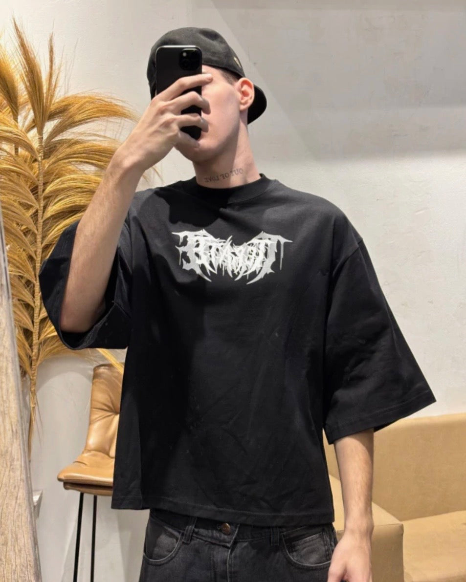 Remera Boxy Rebel Negra
