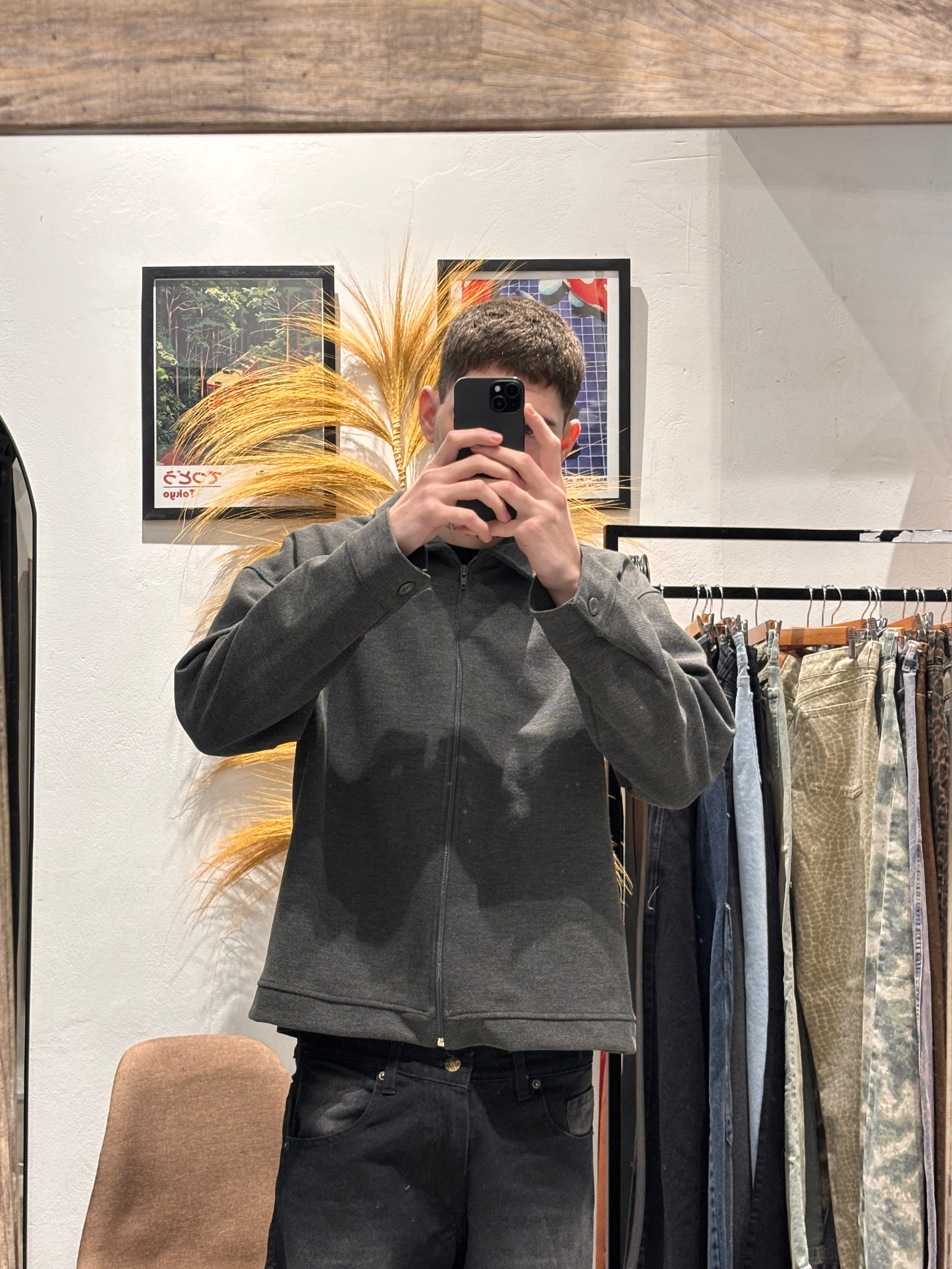 Campera Minimalista Valentino Gris