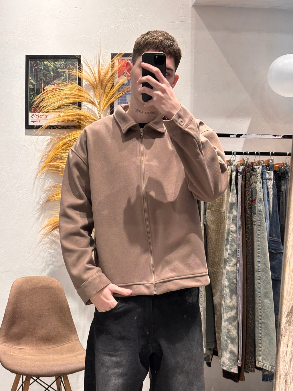 Campera Minimalista Valentino Marrón