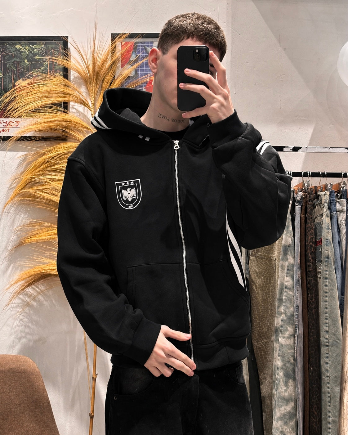 Campera Boxy Tennis Club Negra