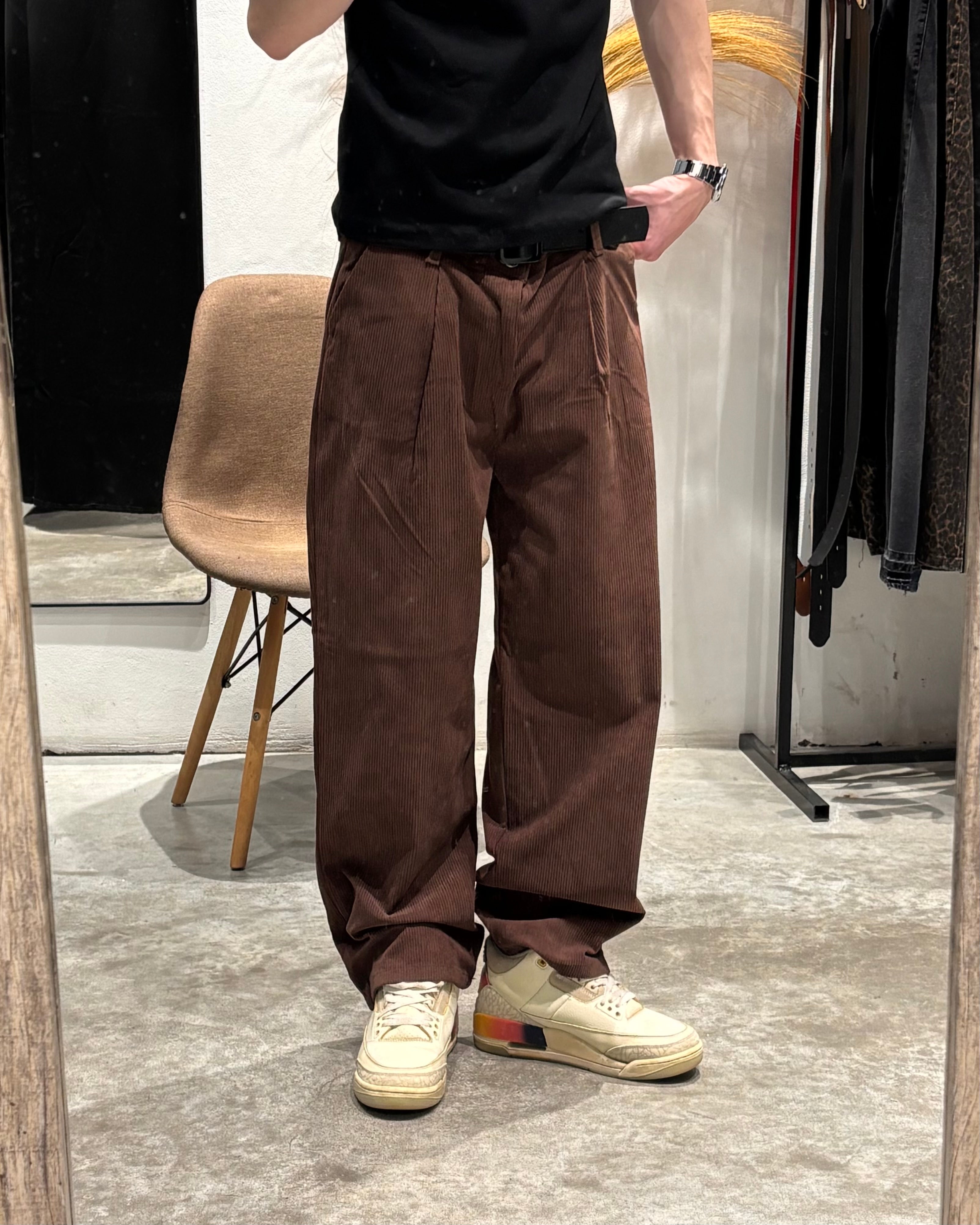 Pantalón Baggy Corderoy Marrón