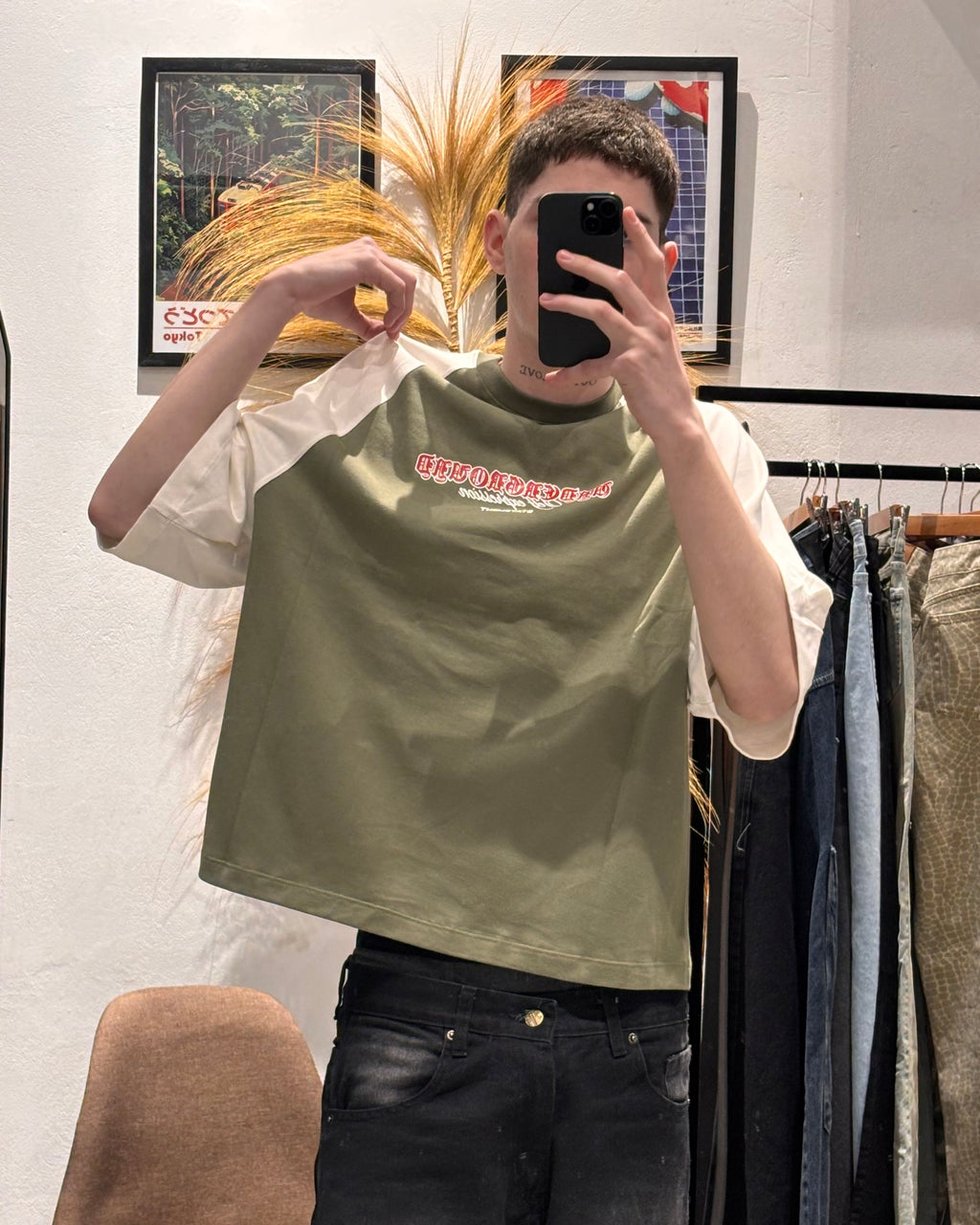 Remera Boxy Riot Verde Oliva