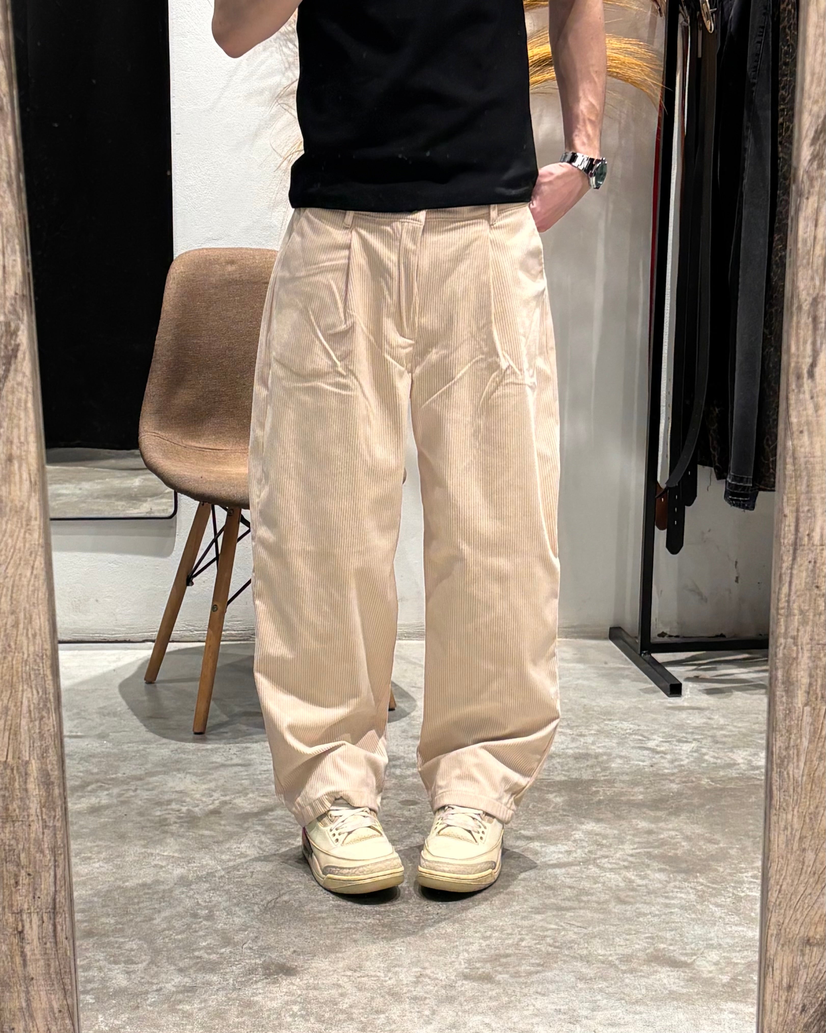 Pantalón Baggy Corderoy Crema