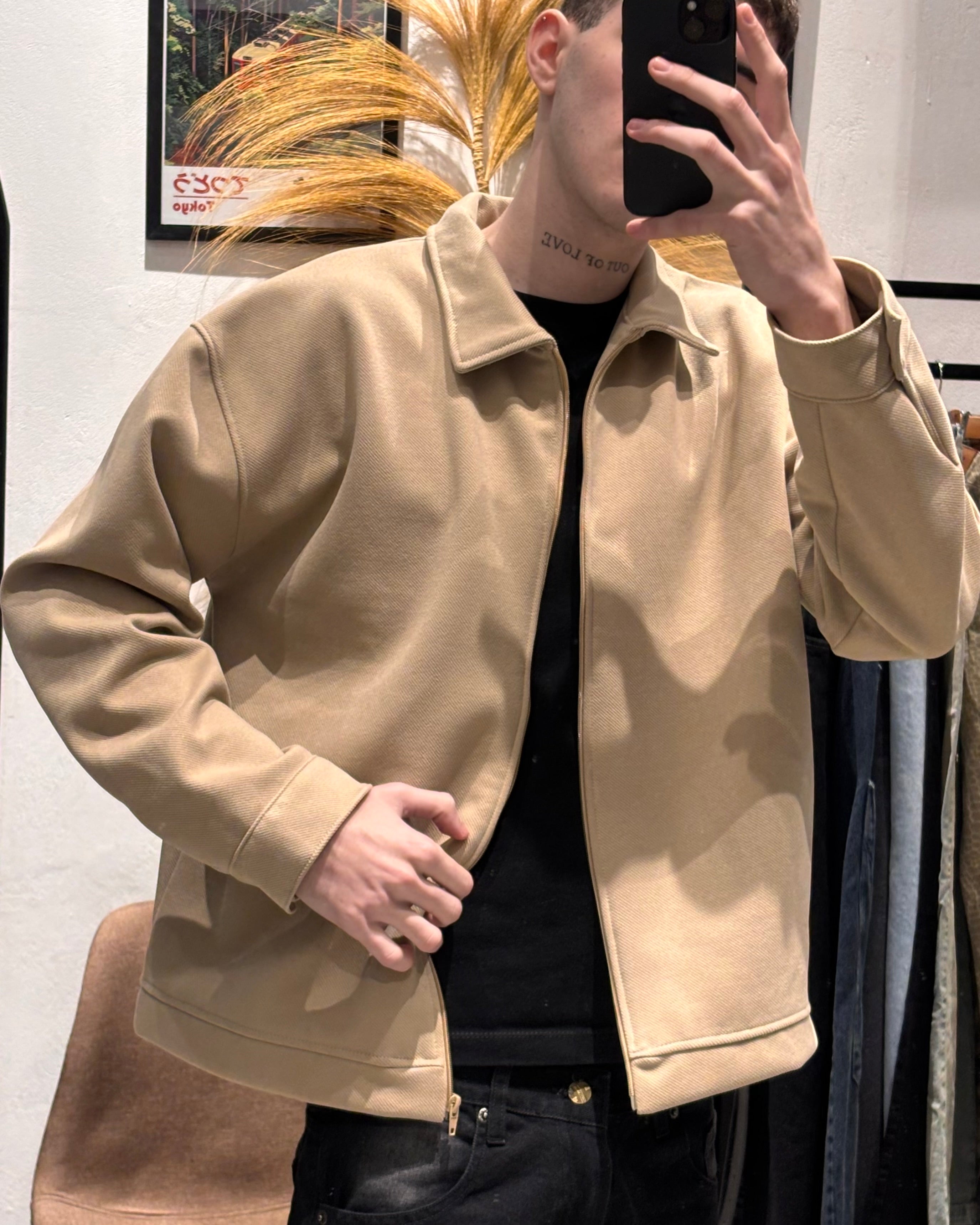 Campera Minimalista Valentino Beige