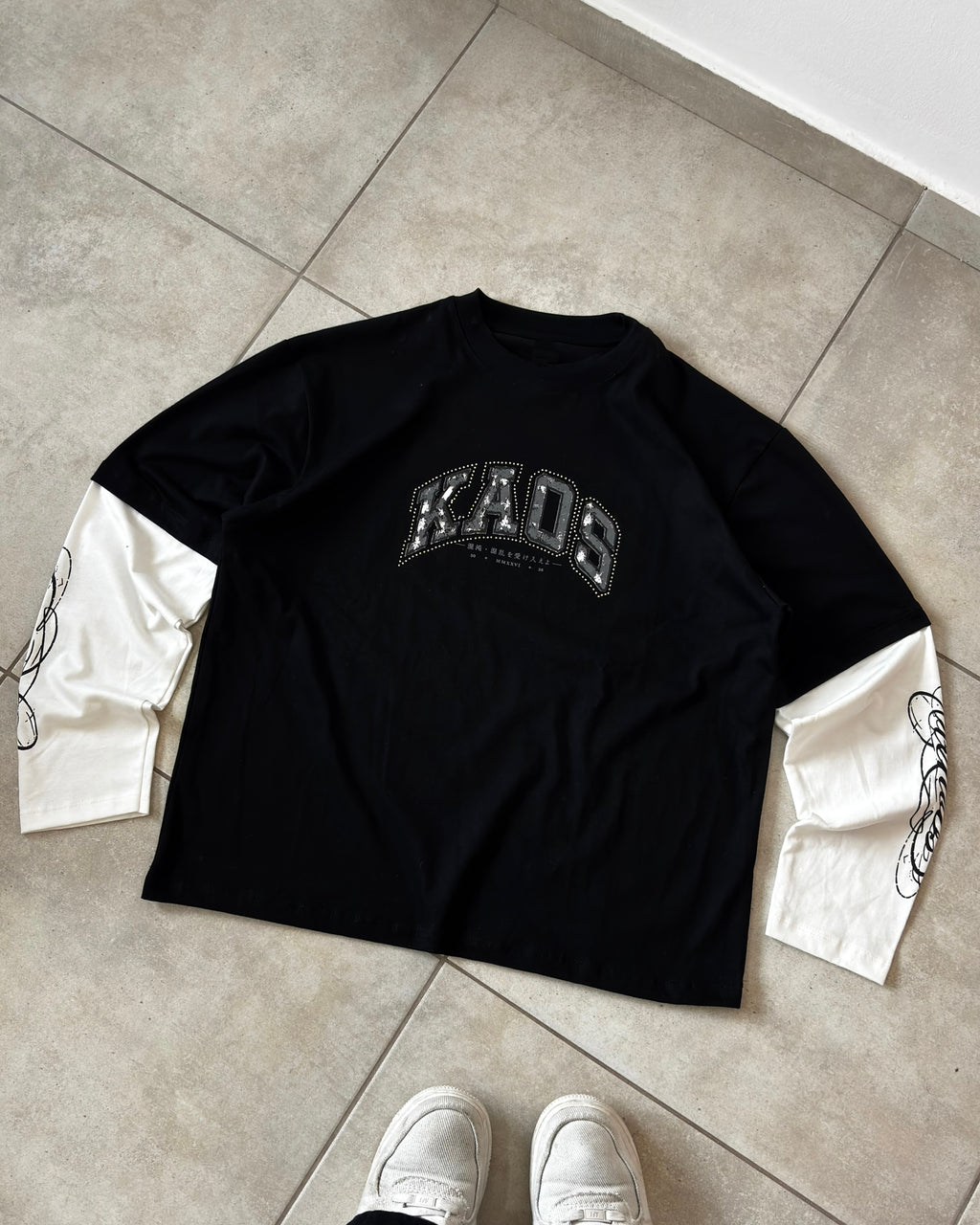 Camiseta Doble Kaos