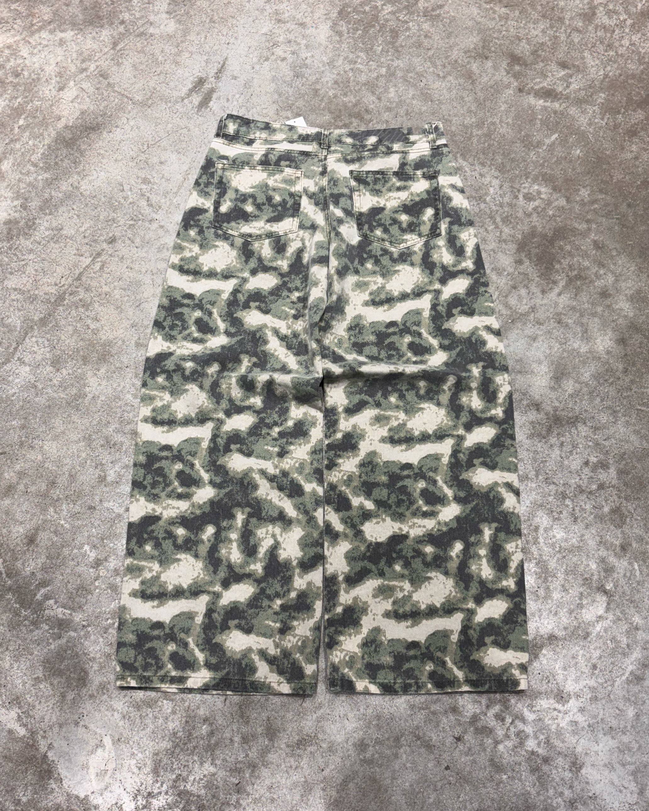 Pantalón Baggy Camuflado Claro