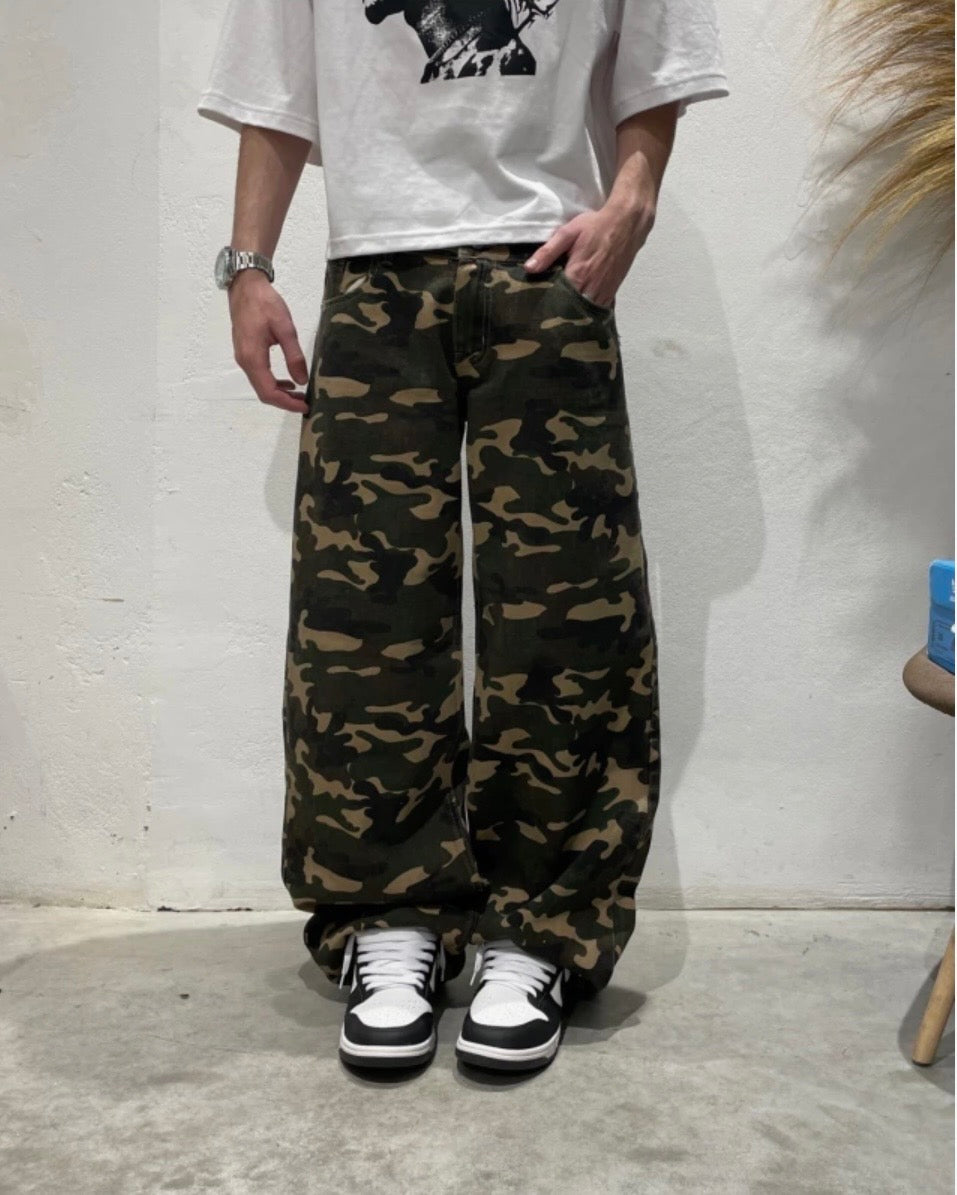 Pantalón Baggy Camuflado
