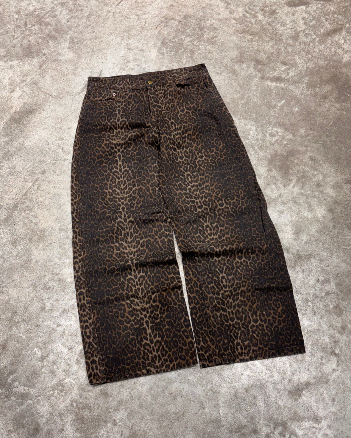 Pantalón Baggy Animal Print
