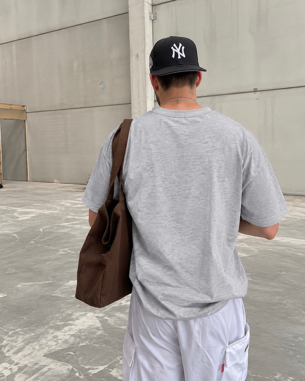 Remera Oversize Básica Gris