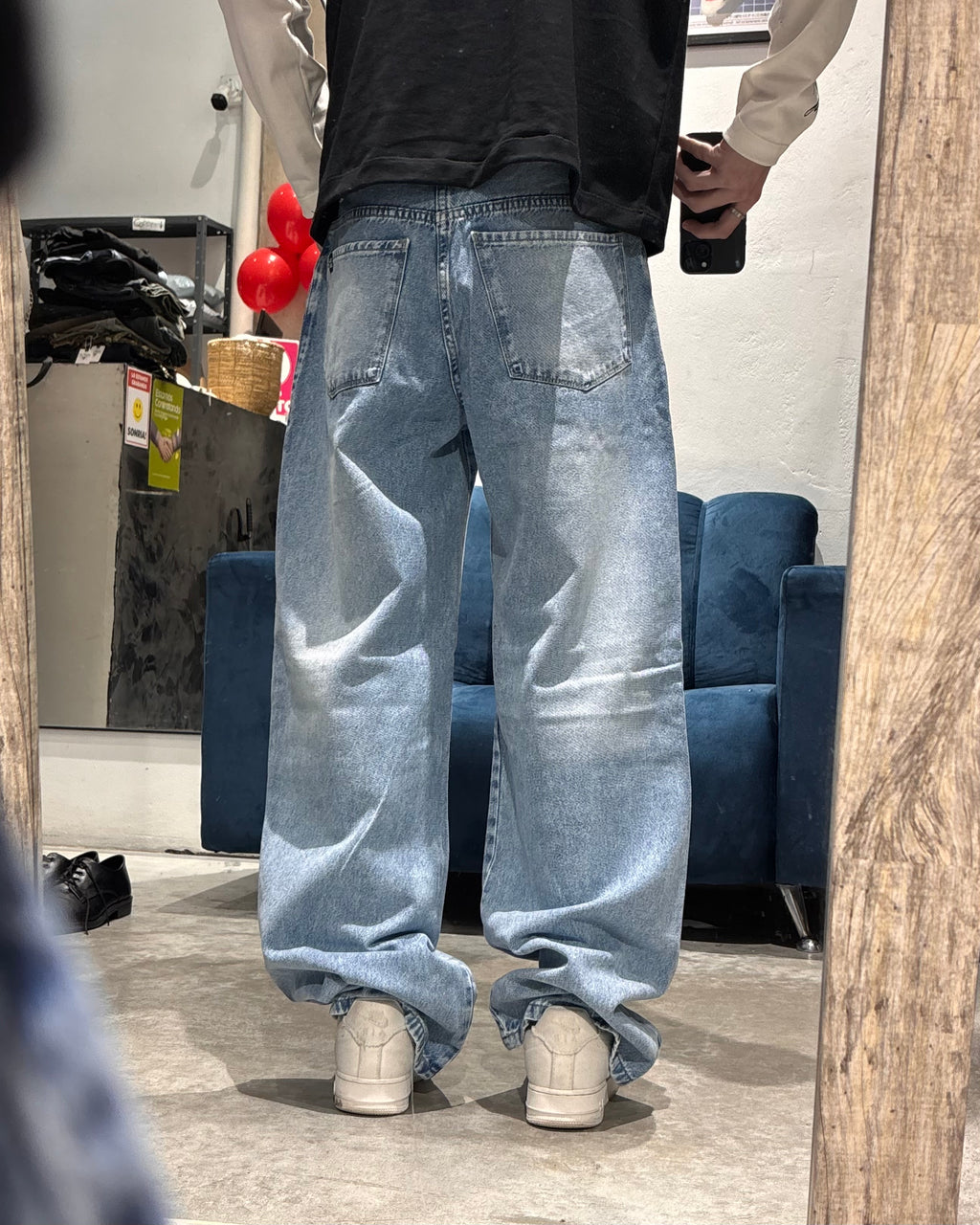 Pantalón De Corte Recto Celeste
