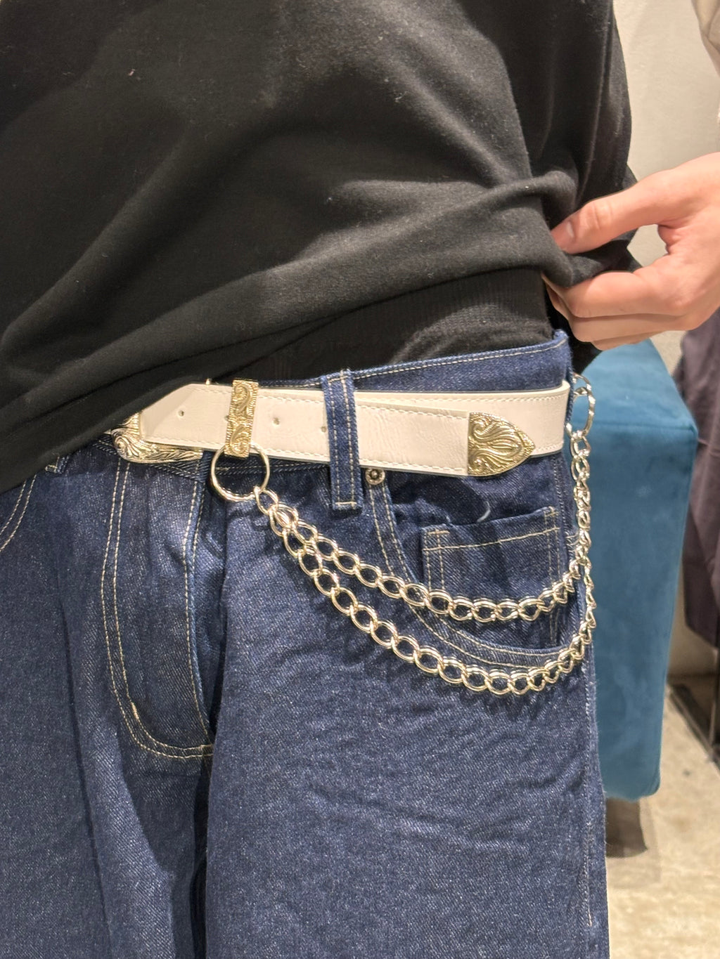 Cinto Blanco Savage Con Cadena Incluída
